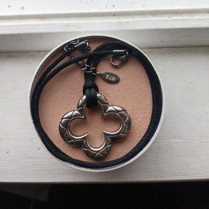 Thistle & Bee Sterling Silver Clover Chover